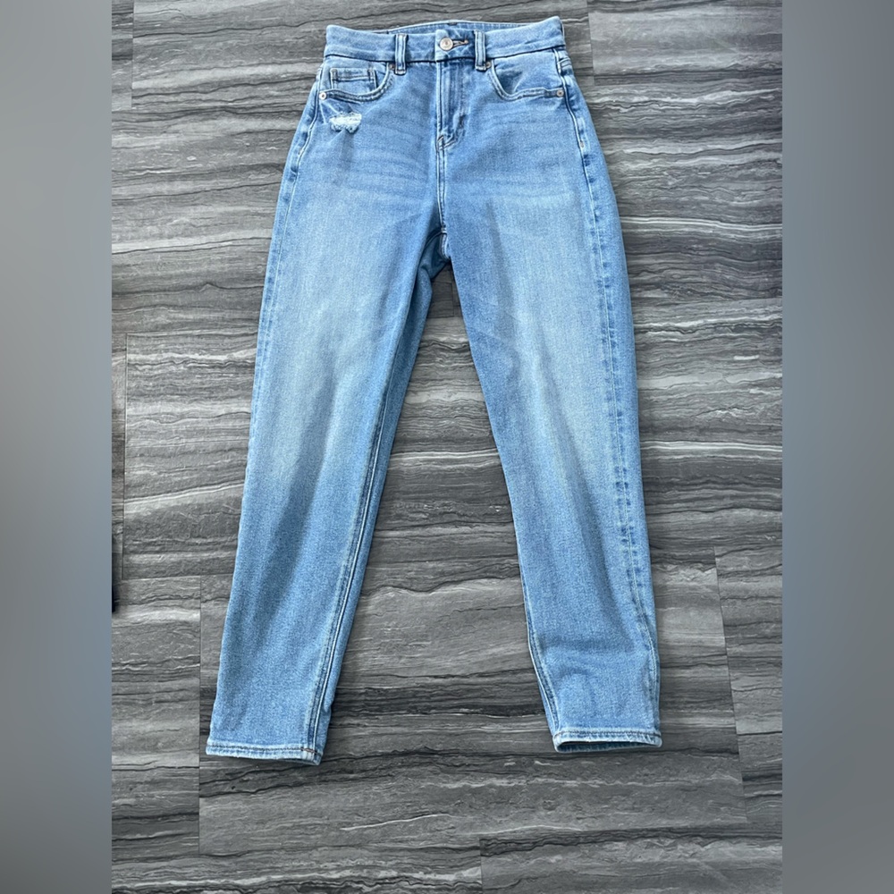 American Eagle Outfitters Light Blue Straight Leg Jeans